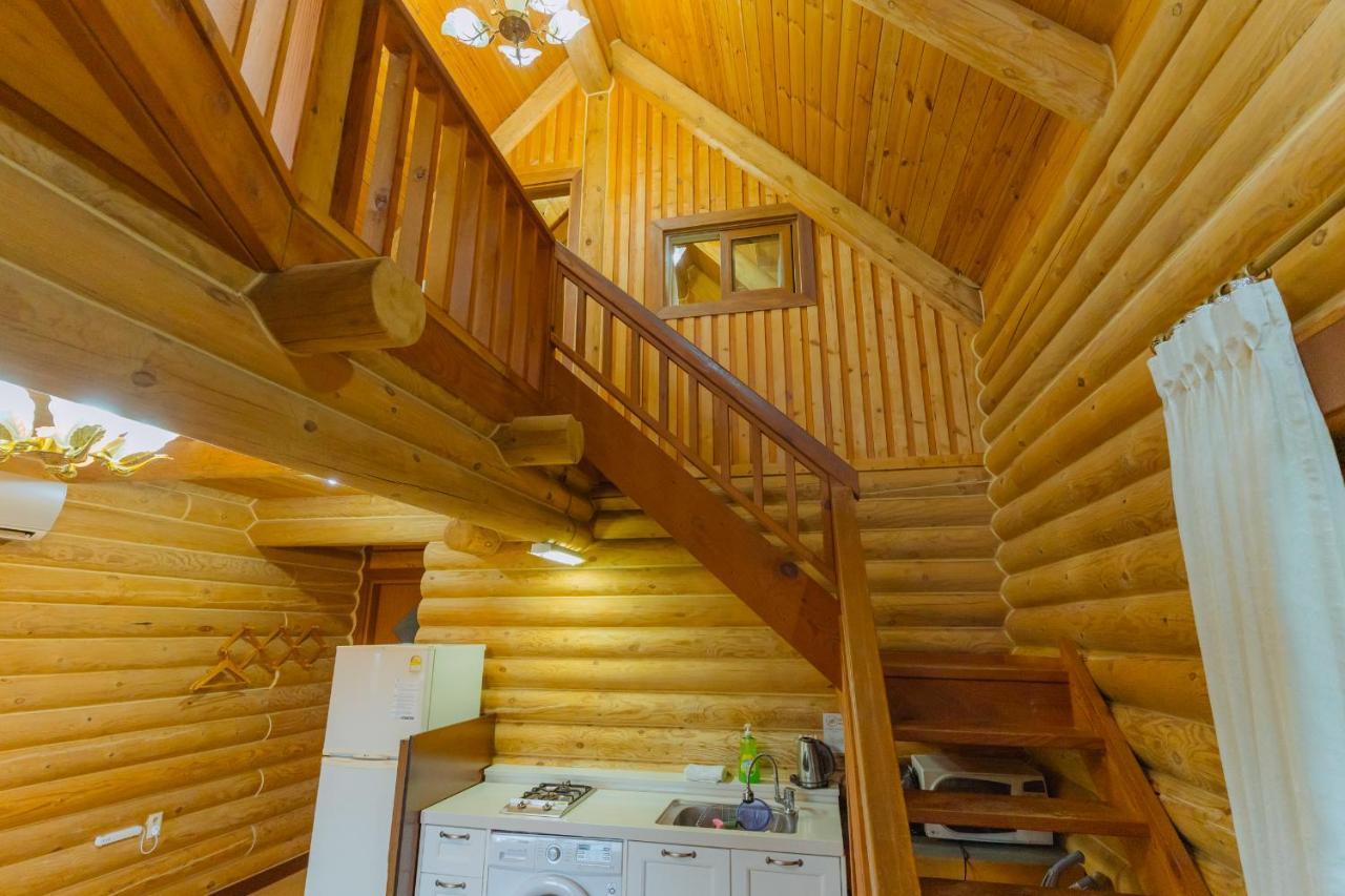 Jungmun Log Pension & Resort Seogwipo Dış mekan fotoğraf