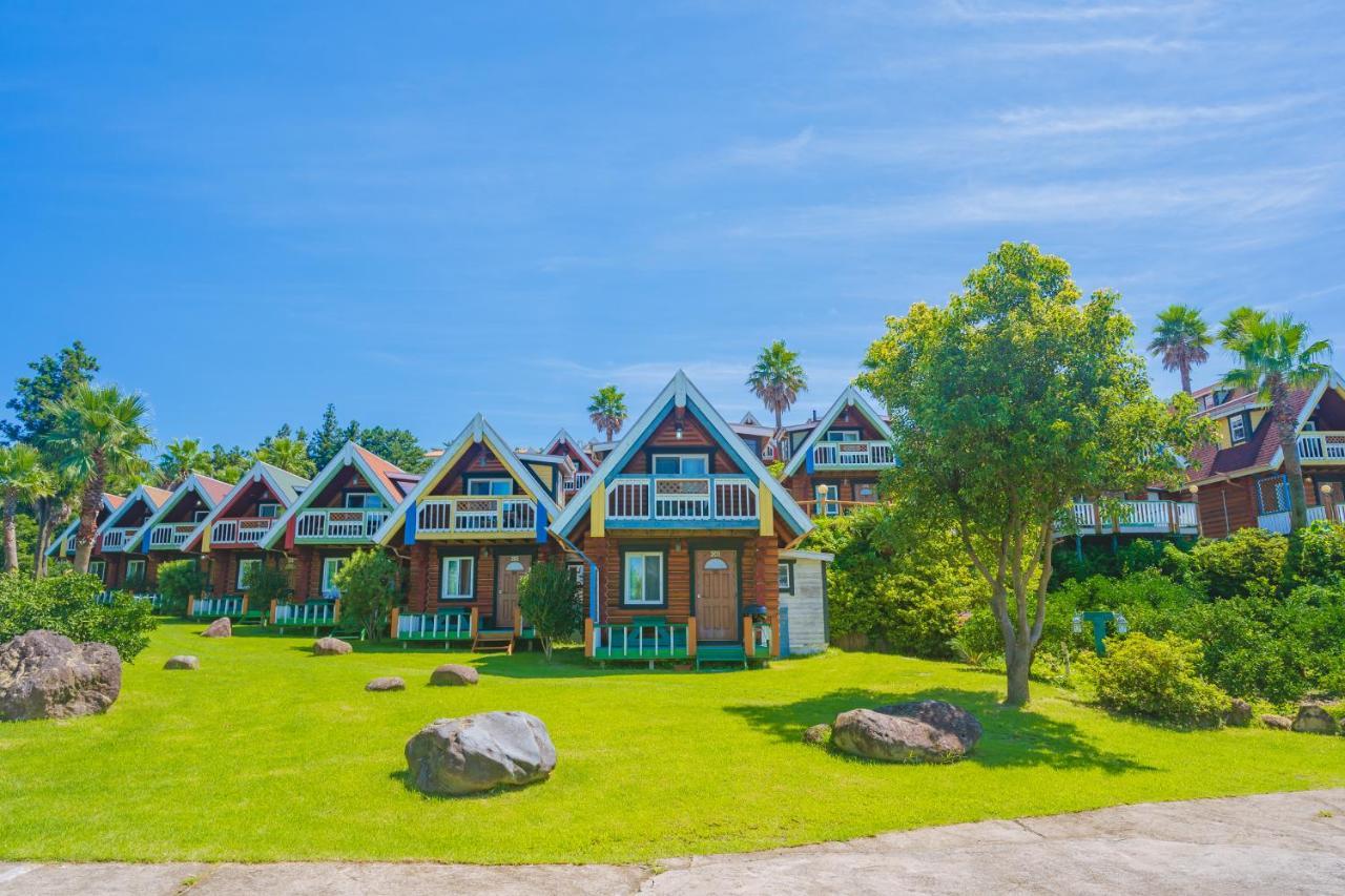 Jungmun Log Pension & Resort Seogwipo Dış mekan fotoğraf