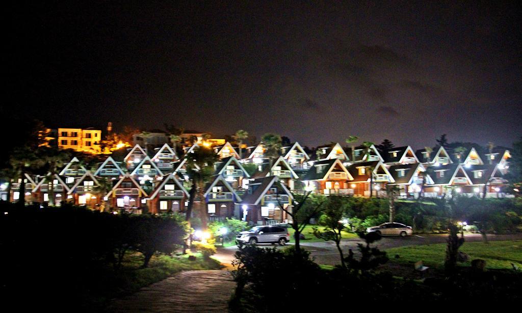 Jungmun Log Pension & Resort Seogwipo Dış mekan fotoğraf